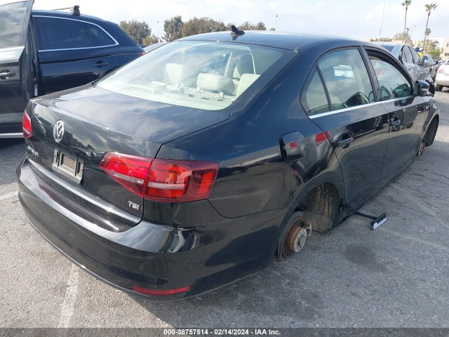 3VWDB7AJXHM407244 Volkswagen Jetta 1.4t Se