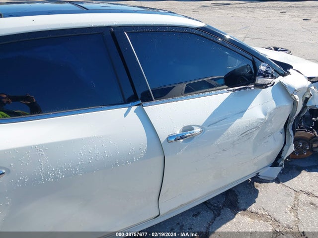 2018 NISSAN MAXIMA 3.5 SL VIN: 1N4AA6APXJC396881