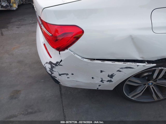 WBA7F0C53KGM24428 BMW 750i