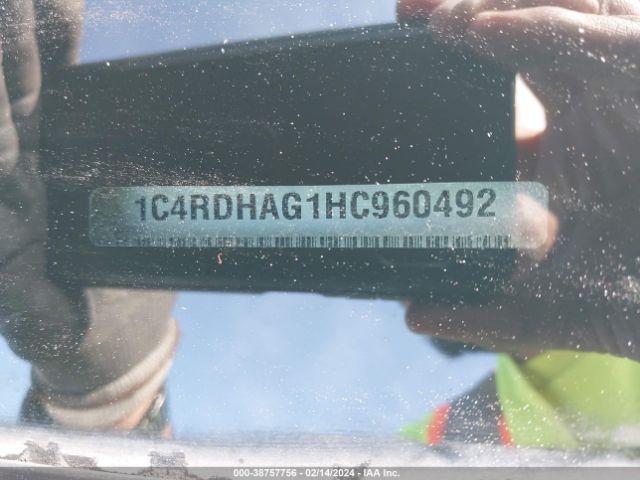 1C4RDHAG1HC960492 Dodge Durango Sxt Rwd