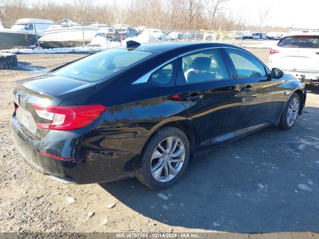 Honda ACCORD LX 2018 1HGCV1F11JA009517 Image 4