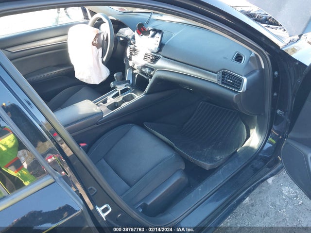 Honda ACCORD LX 2018 1HGCV1F11JA009517 Image 5