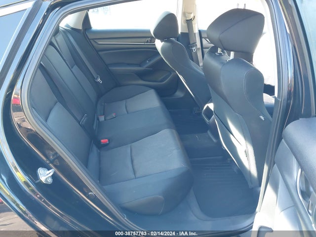 Honda ACCORD LX 2018 1HGCV1F11JA009517 Image 8