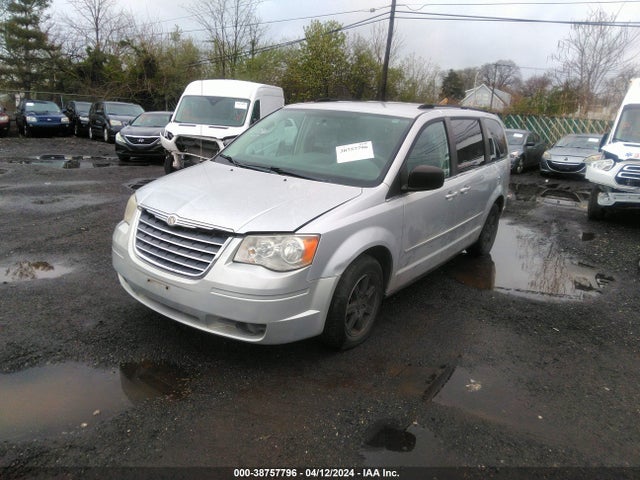 2010 CHRYSLER TOWN & COUNTRY NEW LX VIN: 2A4RR2D12AR399913