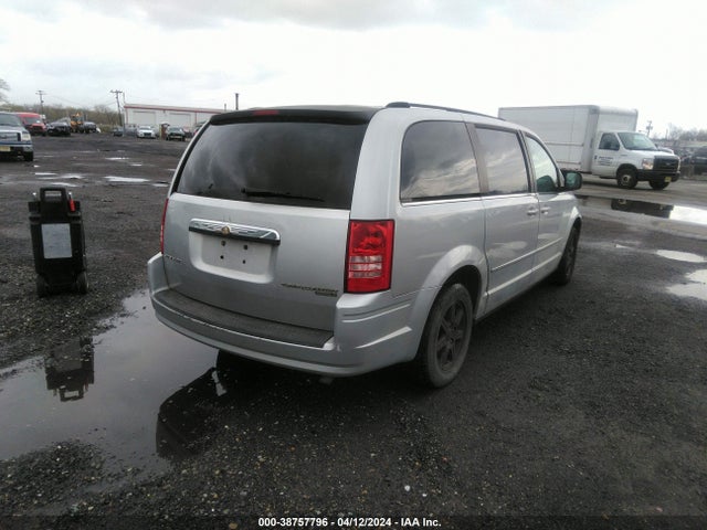 2010 CHRYSLER TOWN & COUNTRY NEW LX VIN: 2A4RR2D12AR399913
