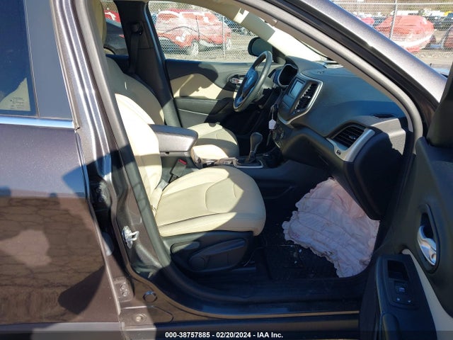 Jeep Cherokee Latitude 2016 1C4PJMCSXGW326881 Image 5