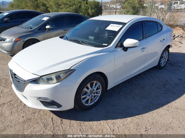 Mazda Mazda3 I Touring 2014 JM1BM1V76E1118936 Image 2