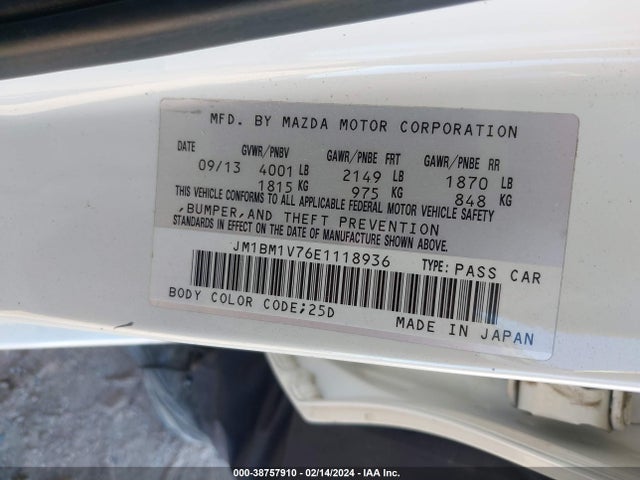 Mazda Mazda3 I Touring 2014 JM1BM1V76E1118936 Image 9