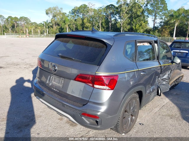 3VVCX7B26NM028939 Volkswagen Taos 1.5t S