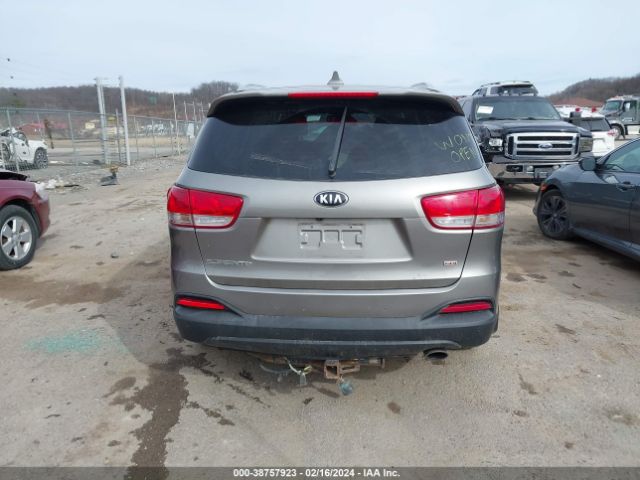 5XYPGDA33JG358621 KIA Sorento 2.4l Lx