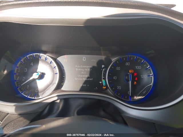 2C4RC1FG3NR158015 Chrysler Pacifica Touring