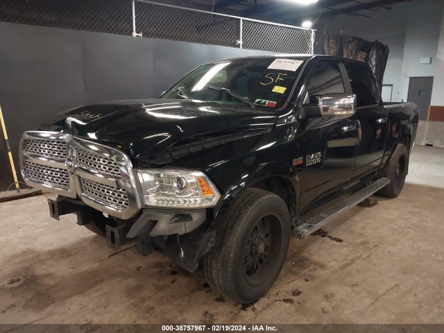 1C6RR7NT0HS774944 RAM 1500 Laramie  4x4 5'7 Box