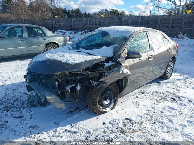 Toyota COROLLA LE 2017 2T1BURHE4HC810637 Image 2