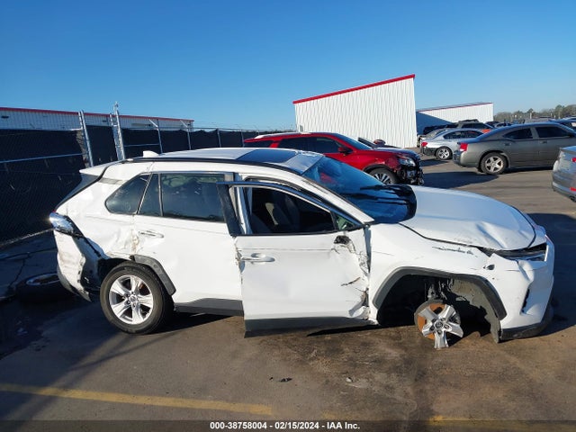 Toyota Rav4 Xle 2020 2T3W1RFV1LC057677 Image 6
