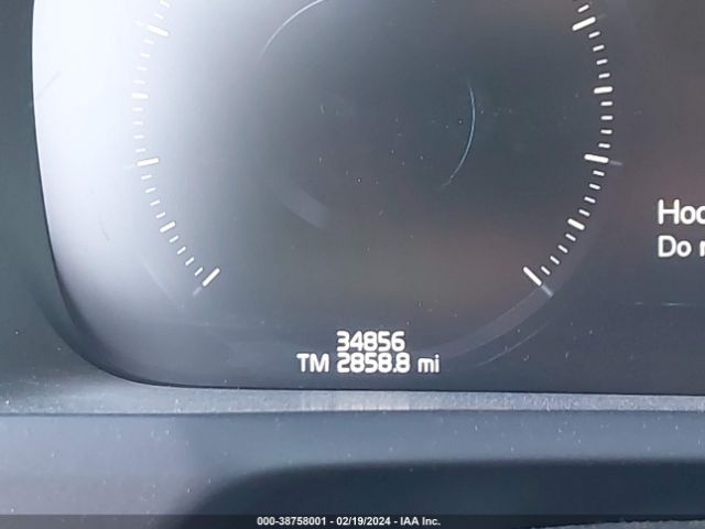 YV4102PK9N1857827 Volvo Xc90 T5 Momentum 7 Passenger