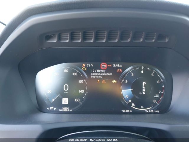 YV4102PK9N1857827 Volvo Xc90 T5 Momentum 7 Passenger