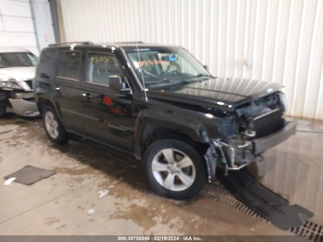 Jeep Patriot Latitude 2014 1C4NJRFB7ED689485 Image 1