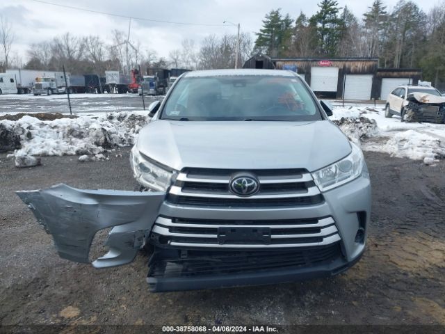 5TDBZRFH5KS924594 Toyota Highlander Le