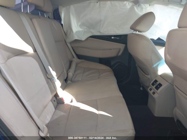 Subaru Legacy 2.5i Limited 2017 4S3BNAN63H3027880 Image 8