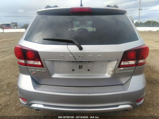 3C4PDDGG6KT759139 Dodge Journey Crossroad Awd