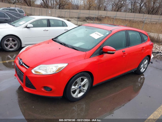 Ford FOCUS SE 2014 1FADP3K23EL452601 Image 2