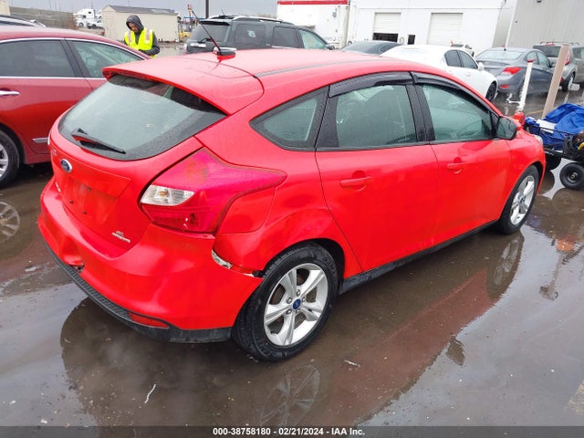 Ford FOCUS SE 2014 1FADP3K23EL452601 Image 4