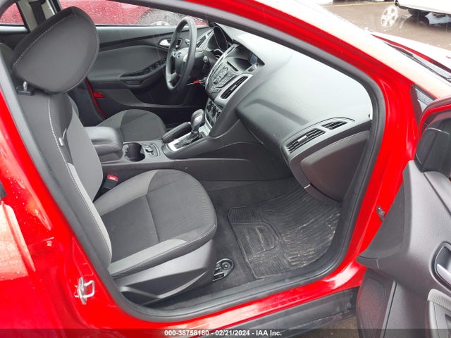 Ford FOCUS SE 2014 1FADP3K23EL452601 Image 5