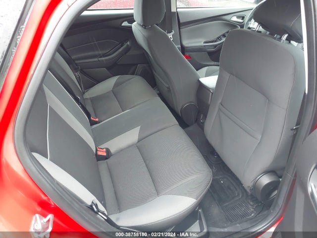 Ford FOCUS SE 2014 1FADP3K23EL452601 Image 8