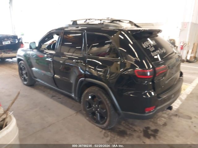 1C4RJFAG5JC394176 Jeep Grand Cherokee Upland 4x4