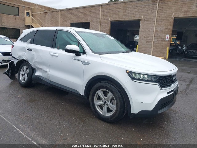 KIA SORENTO LX 2022 5XYRG4LC5NG080221 Image 1