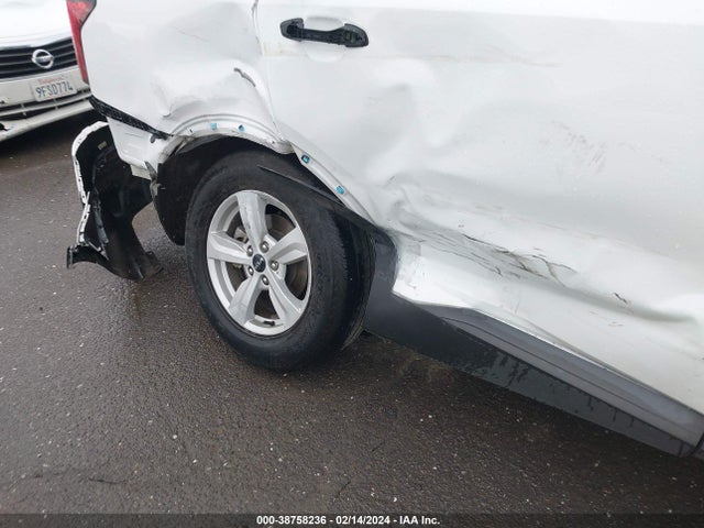 KIA SORENTO LX 2022 5XYRG4LC5NG080221 Image 6
