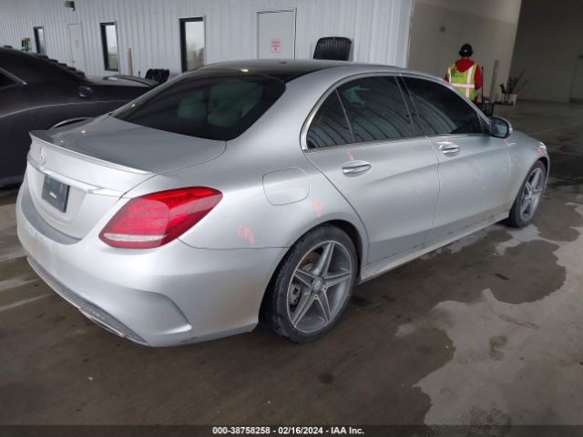 55SWF4JB3FU051632 Mercedes-Benz C 300 Luxury/sport