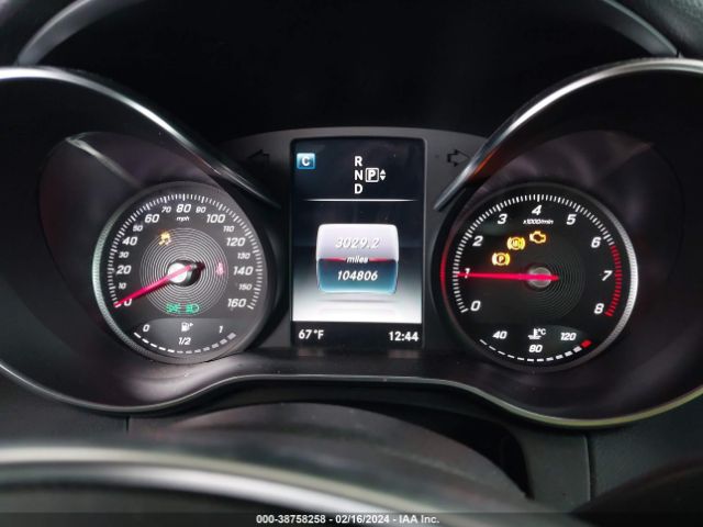 55SWF4JB3FU051632 Mercedes-Benz C 300 Luxury/sport