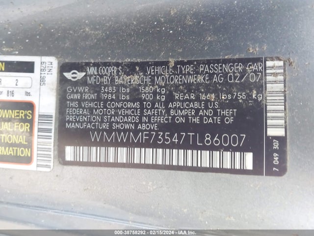 2007 MINI COOPER S WMWMF73547TL86007 Photo 8