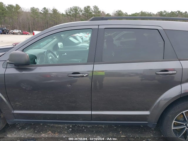 Dodge JOURNEY SE 2018 3C4PDCAB5JT521434 Image 14
