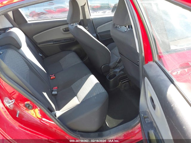 Toyota YARIS L 2015 VNKKTUD37FA046432 Image 8