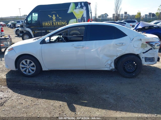 Toyota COROLLA LE 2015 5YFBURHE4FP213825 Image 15
