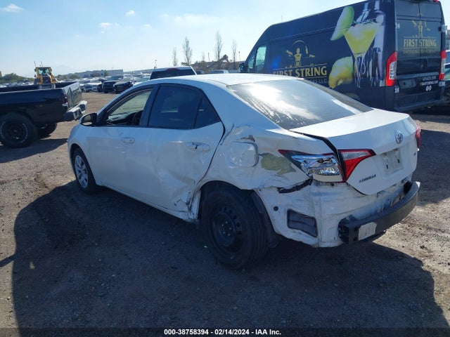 Toyota COROLLA LE 2015 5YFBURHE4FP213825 Image 3