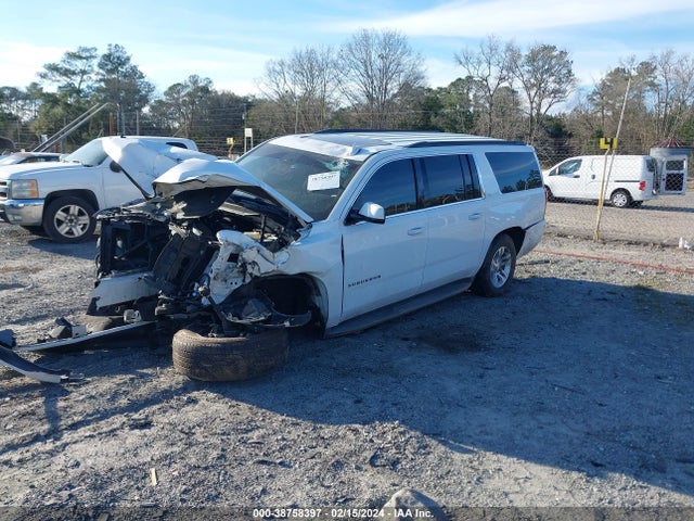 Chevrolet Suburban 1500 Lt 2015 1GNSKJKC6FR617401 Image 2