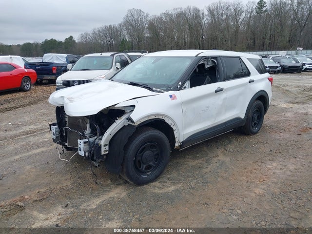 Ford Police Interceptor Utility 2021 1FM5K8AB8MGA17653 Image 2