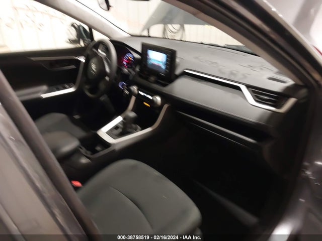Toyota RAV4 LE 2021 2T3F1RFVXMC167208 Image 5