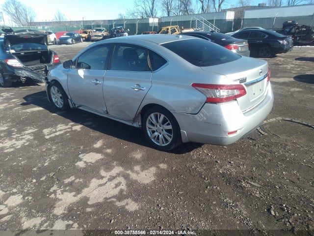 2015 NISSAN SENTRA SL VIN: 3N1AB7AP3FY338996