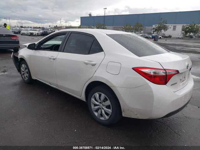 Toyota Corolla 2016 5YFBURHEXGP445881 Image 15