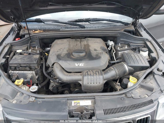 1C4RJFAG5EC272438 Jeep Grand Cherokee Laredo