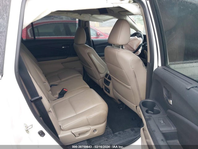 Honda Pilot Touring 2016 5FNYF5H93GB031546 Image 8