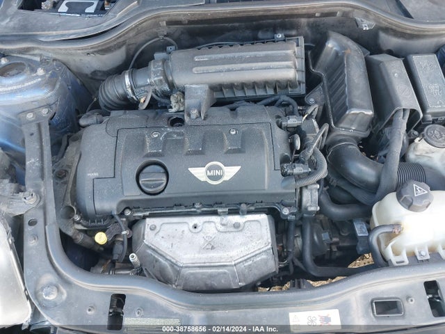 2012 MINI COOPER WMWSU3C5XCT368837 Photo 9