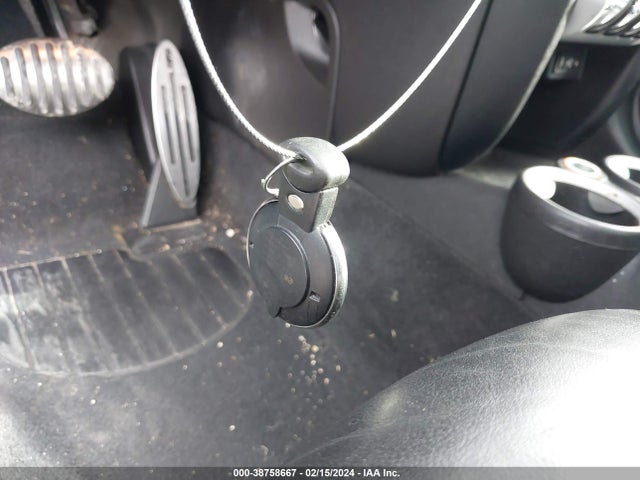 2009 MINI COOPER S WMWMF73569TW81242 Photo 10