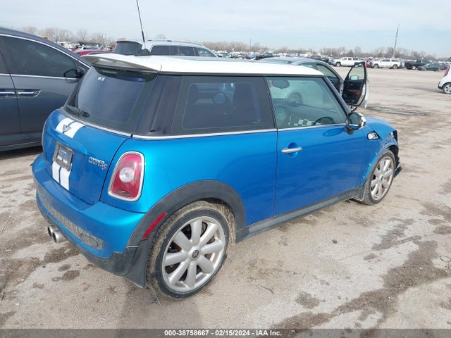 2009 MINI COOPER S WMWMF73569TW81242 Photo 3