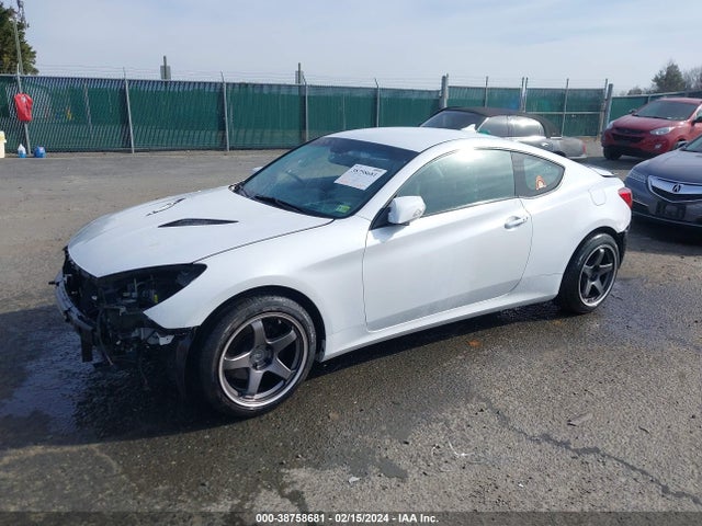 Hyundai Genesis 3.8 Base 2015 KMHHT6KJ8FU126428 Image 2