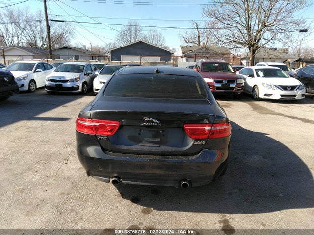 Jaguar Xe 35t Prestige 2017 SAJAK4BV8HA957384 Image 16